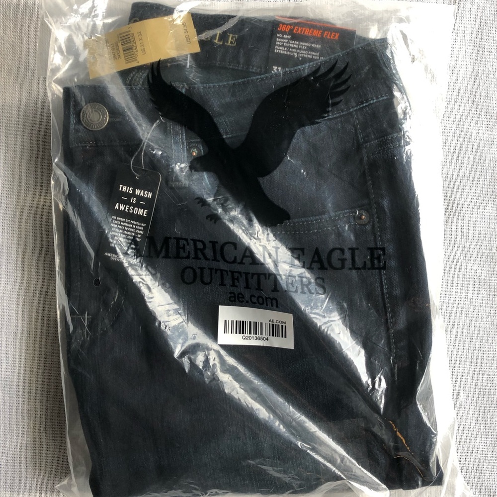 New American Eagle blue denim!